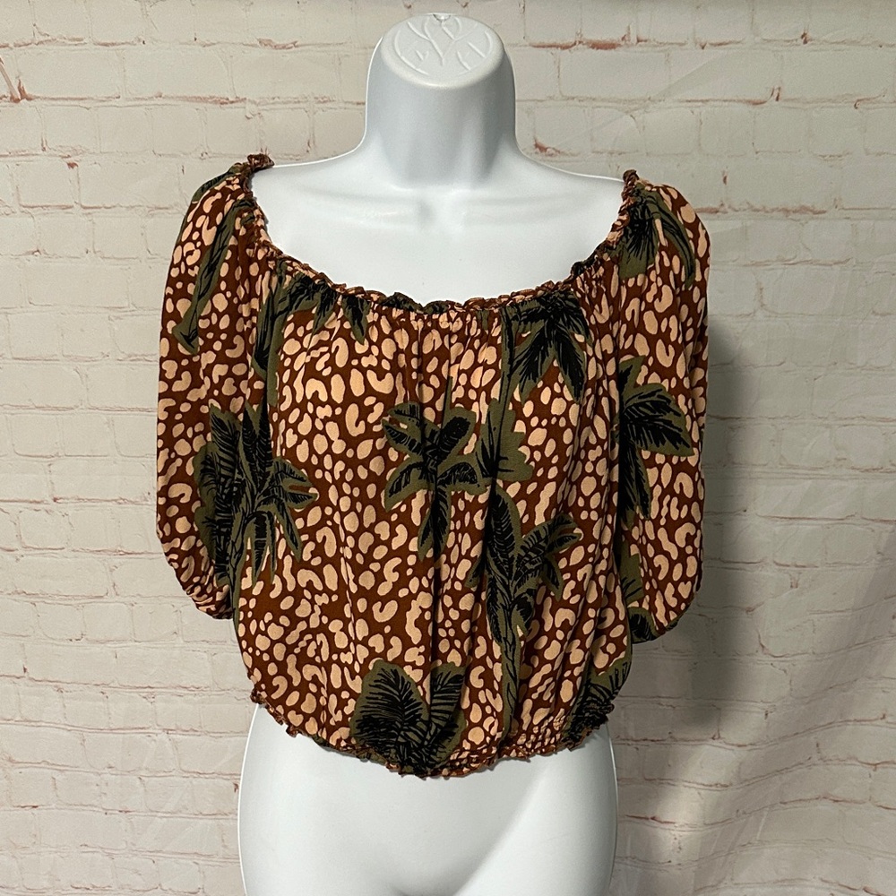 True Destinations Tropical Palm Tree Crop Top Sz L